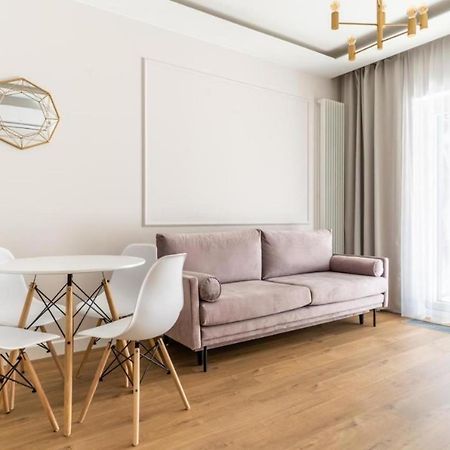 Apartament Mennica Residence - Golden Apartments - Comfortable And Stylish ワルシャワ エクステリア 写真