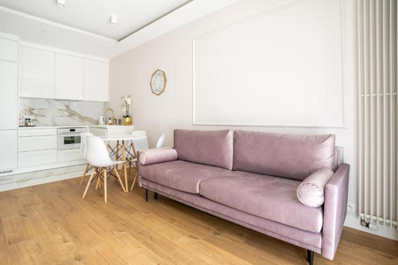 Apartament Mennica Residence - Golden Apartments - Comfortable And Stylish ワルシャワ エクステリア 写真